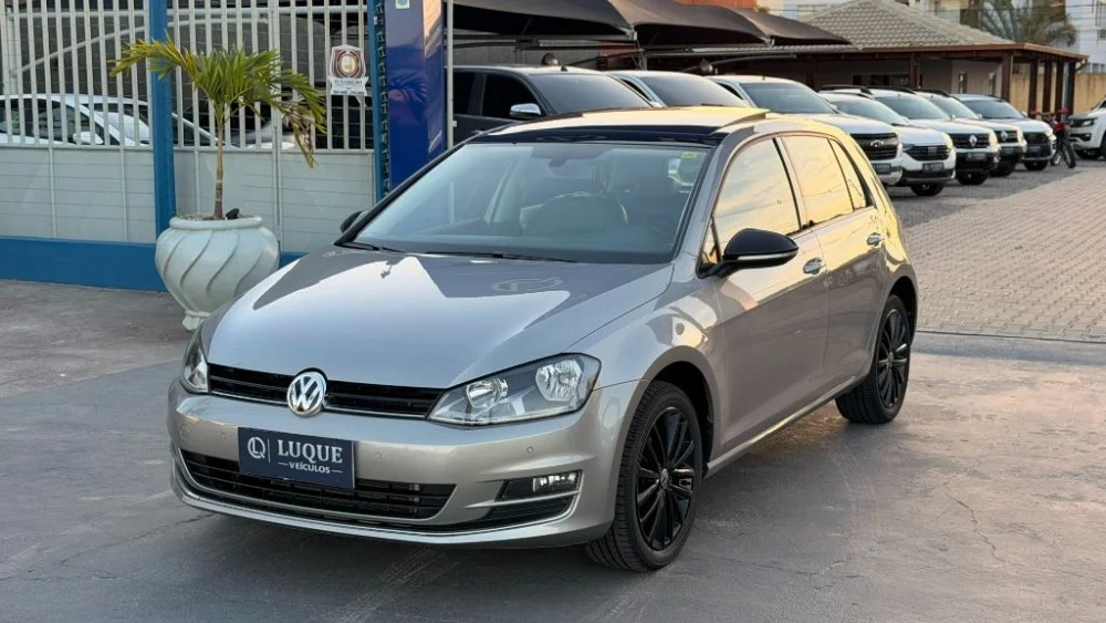 VW - VolksWagen Golf Highline 1.4 TSI 140cv Aut.