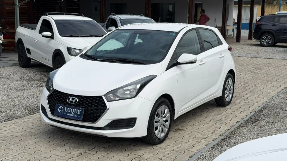 Hyundai HB20 C.Style/C.Plus 1.6 Flex 16V Aut.