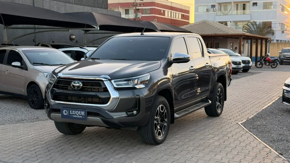 Toyota Hilux CD SRX 4x4 2.8 TDI 16V Diesel Aut.